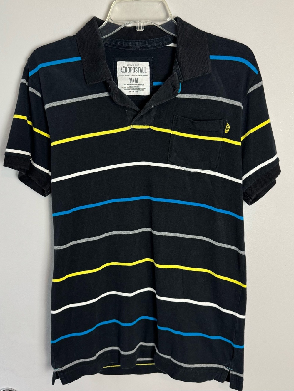 Vintage Y2K Aeropostale Black Striped Collared Short Sleeve Shirt Size Medium